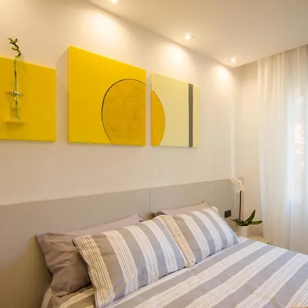 Comfort Affittacamere 2*
